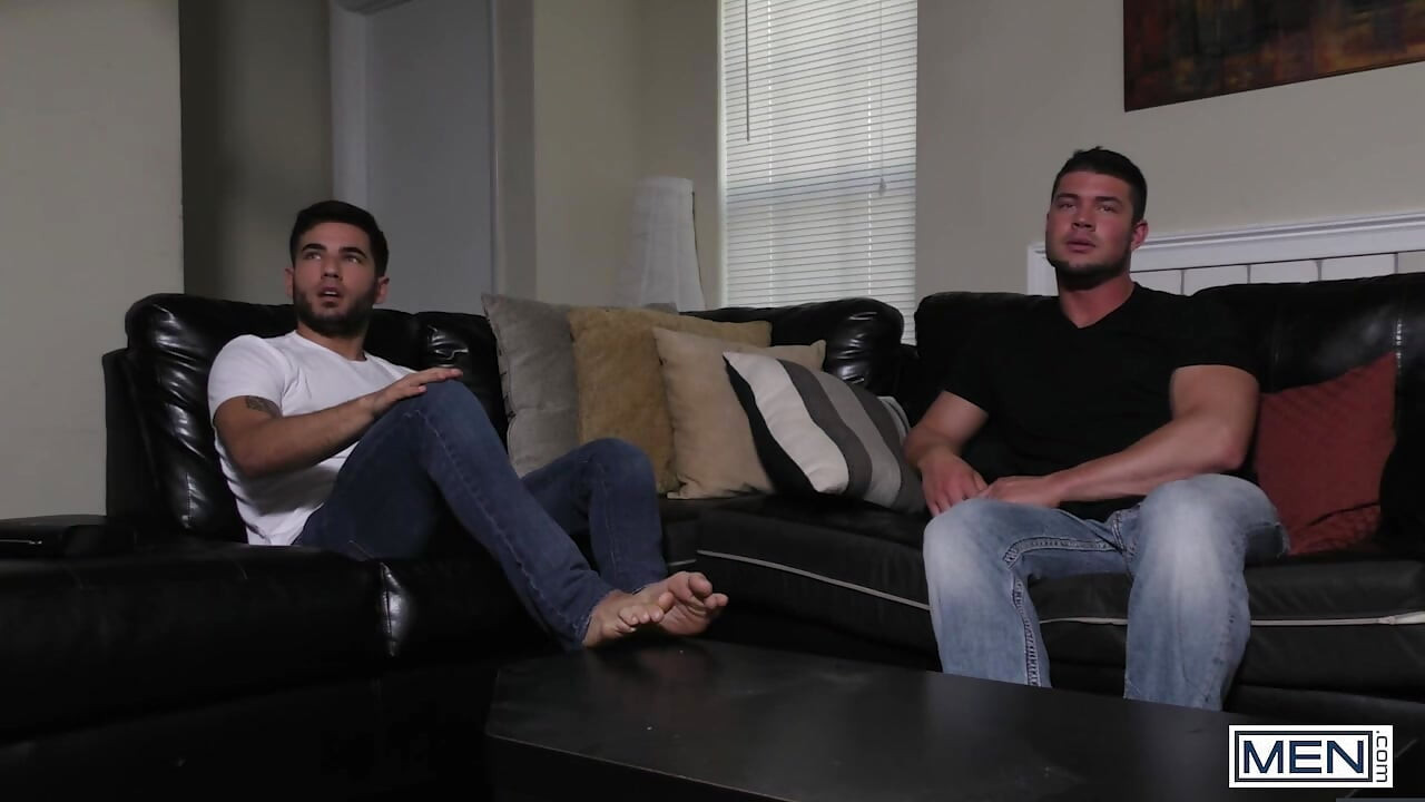 MEN - Vadim Black and Brad Banks Take Shelter From A Storm And Fuck Eachother's Brains Out