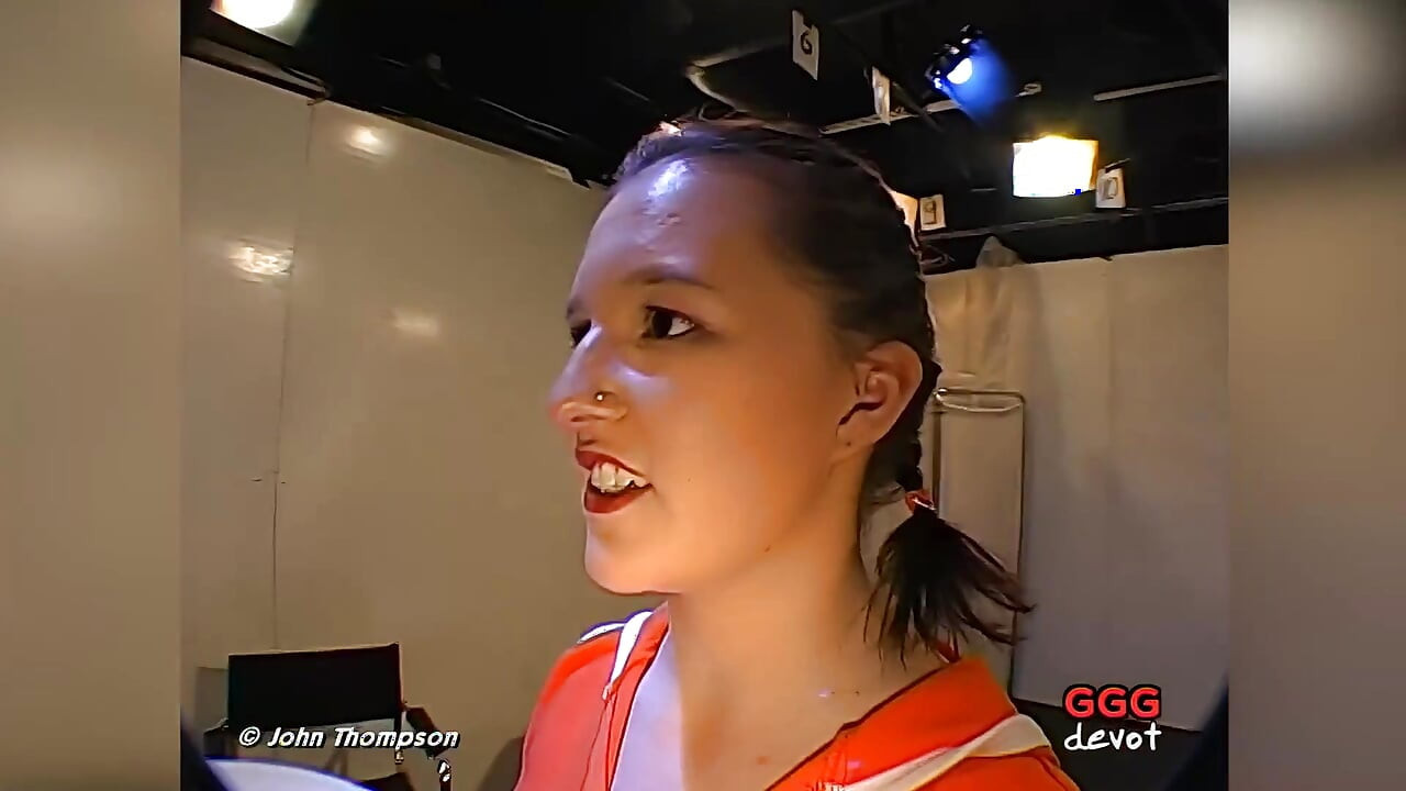 Nasty Slut Gets Face and Pussy Drenched by the Whole Crew