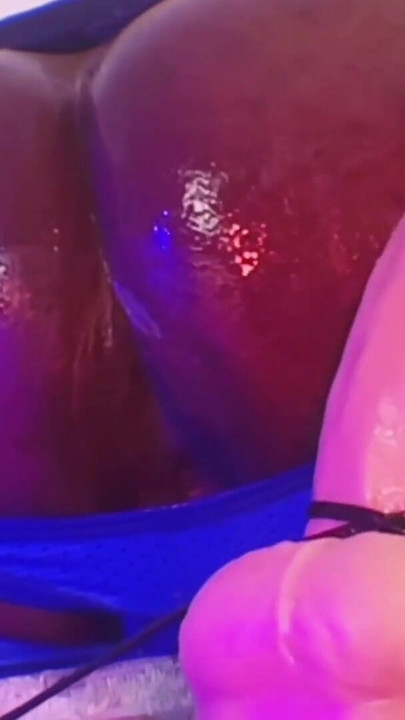 Domnul Hankeys Rentman dildo terorizează puterea de jos în jos | Clip 2