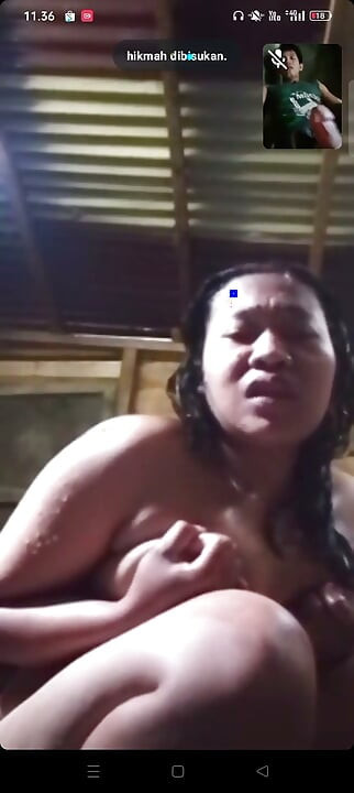 Mandi Telanjang