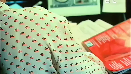 Behaarte Schwänze Und Muschien