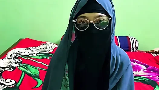 When is sexy hot lady comes to me asking for a donation