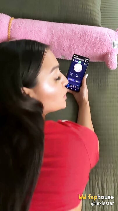 Big Booty Latina Girlfriend Just Wants Some Attention - Heads or Tails