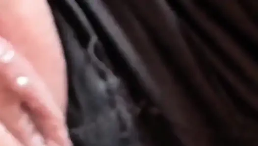 Сексуальная секретарша сосет большой член босса