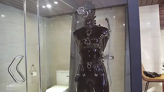 Mz20 - the Girl in Latex Clothing Locked in a Glass Room