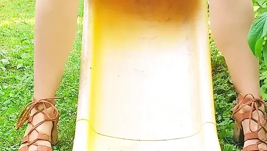 Nikmati pemandangan yang indah