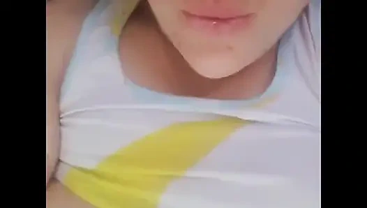 Бритая пизда сквиртует