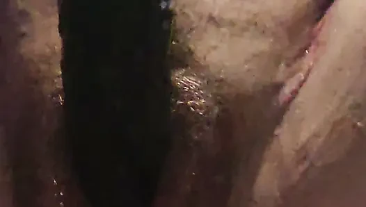 Tante seksi ini lagi ngidam dientot