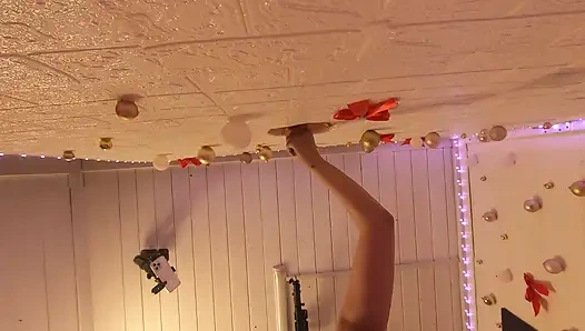 Yarak devam eden Allmylinks Misssvikki'yi umursamıyor