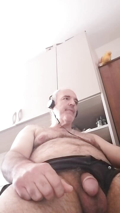 I Jerk My Cock Hard Enjoying Like a Pig While Watching a Porn Movie!