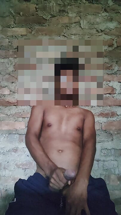 Twink masturbation at home