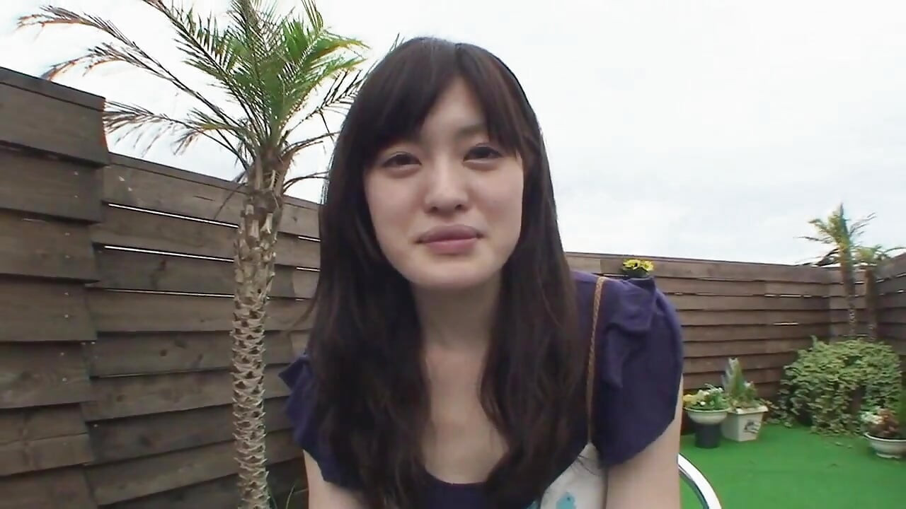 Tadjiima é uma asiática que sempre tem uma buceta molhada