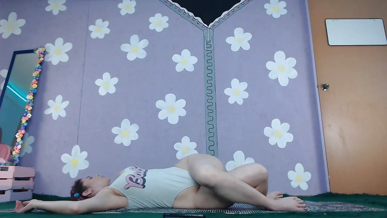 योग कसरत शुरुआती Livestream चमकती