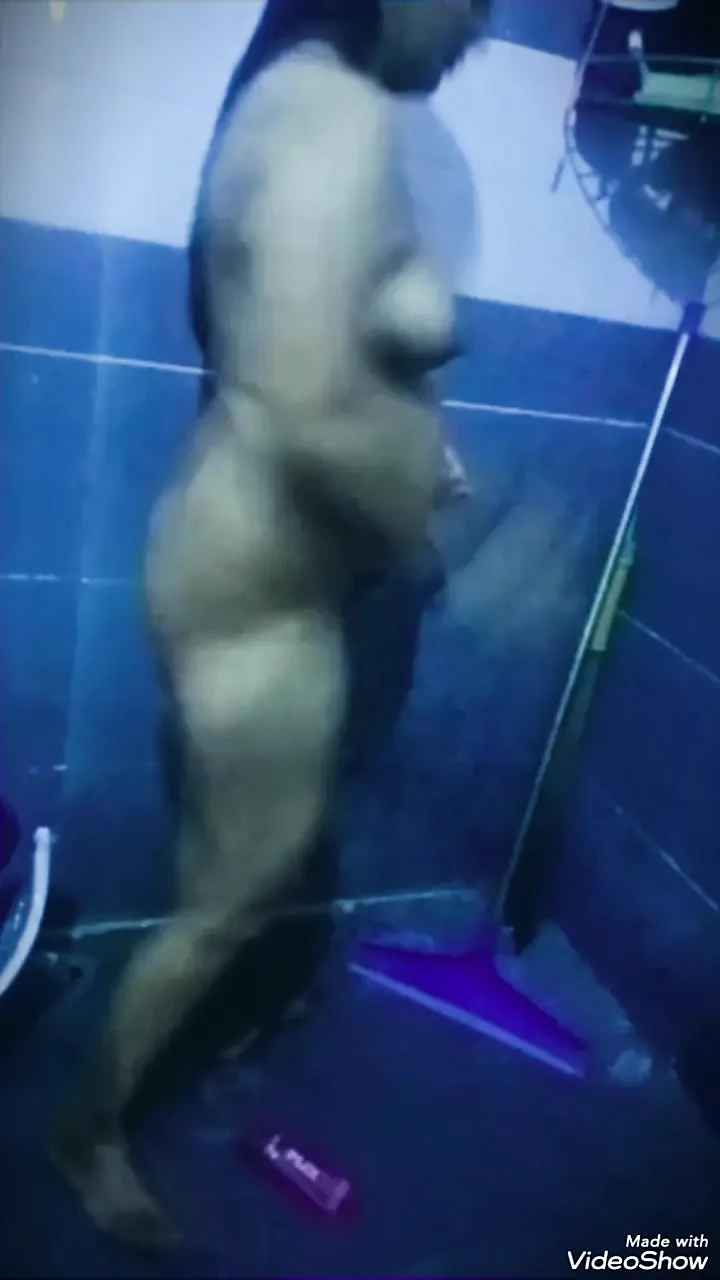Barish Ka Mausam热辣妻子和Daxy