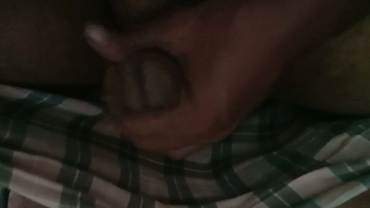 New boy from Bangladesh has started masturbating