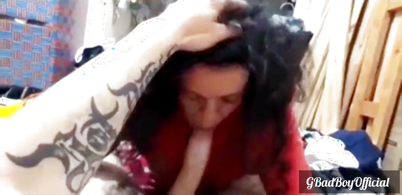 สาวรุ่นพี่เพลิดเพลินกับควยของหนุ่มๆ