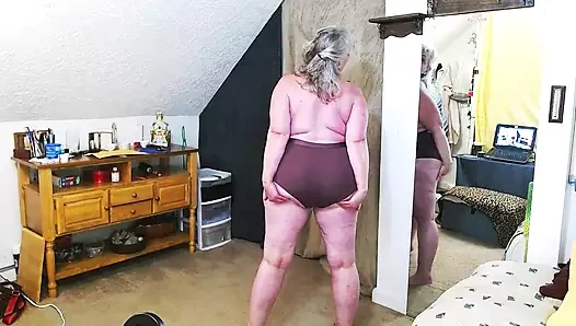 1183 Dawnskye1962 bu külotla mastürbasyon yapıyor