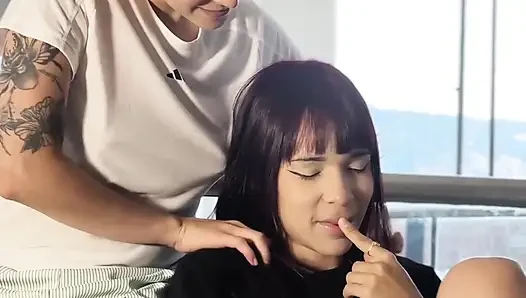 STRESLI MISIN??! BACAKLARıNı AÇ, SENI SAKINLEŞTIRIRIM