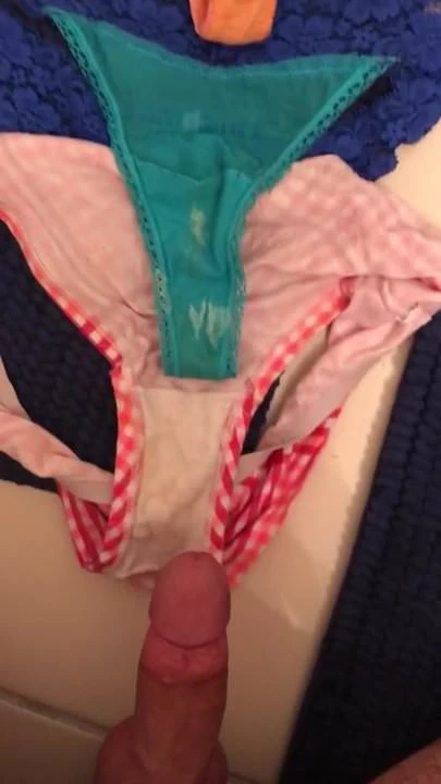 Load on her panties