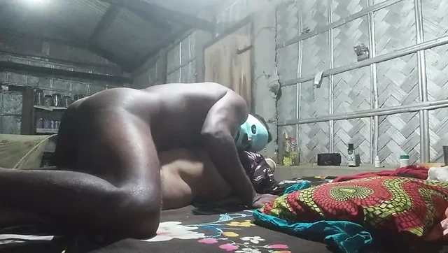 india Assam jurhate femash wife and husbend Hot video