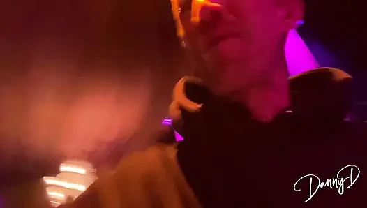 Cocorose Danny'ye vip özel dans ediyor