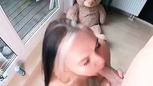 Тебе нравятся сливки?? Anjaamelia обожает лизать все это, чтобы получить больше!?