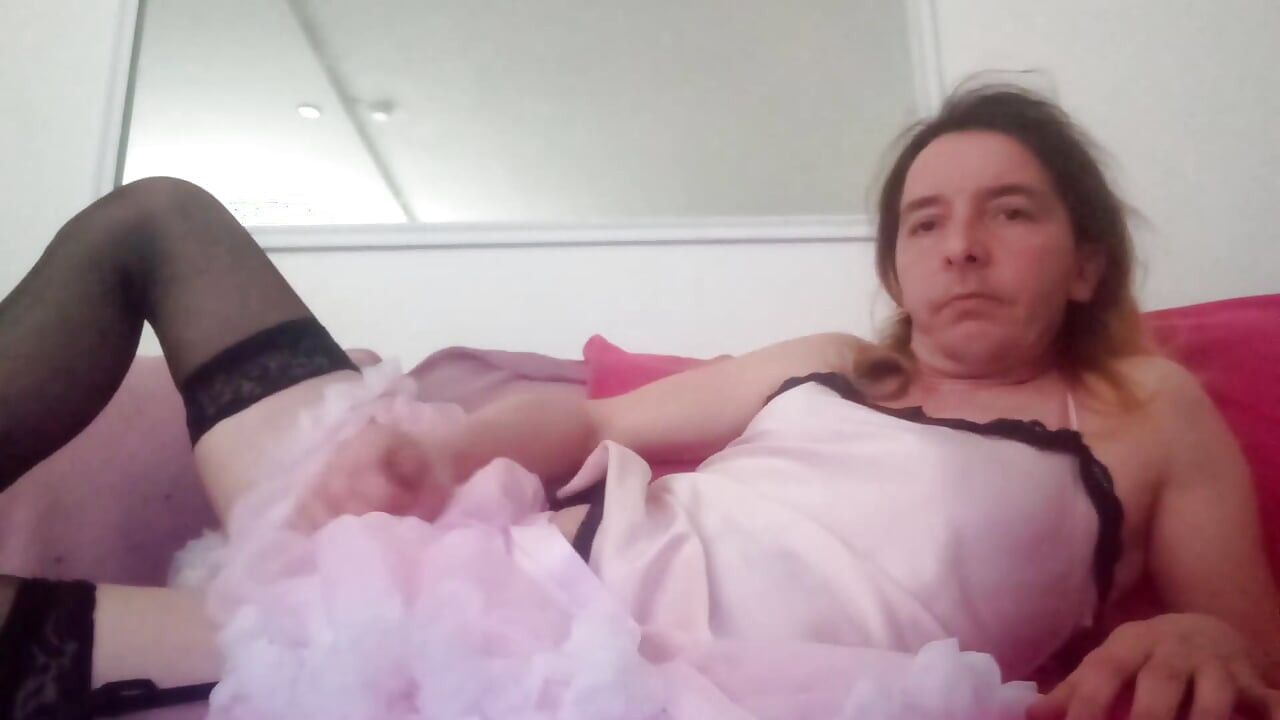 Leatransteen Masturbating and Cum in a Pink Dress