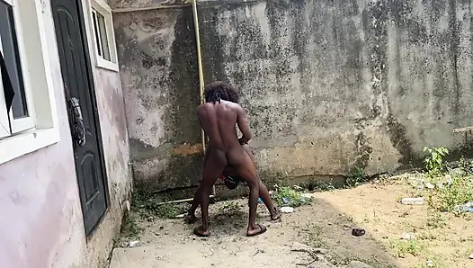 Çılgın adam ve madwoman pazar günü sikişiyor