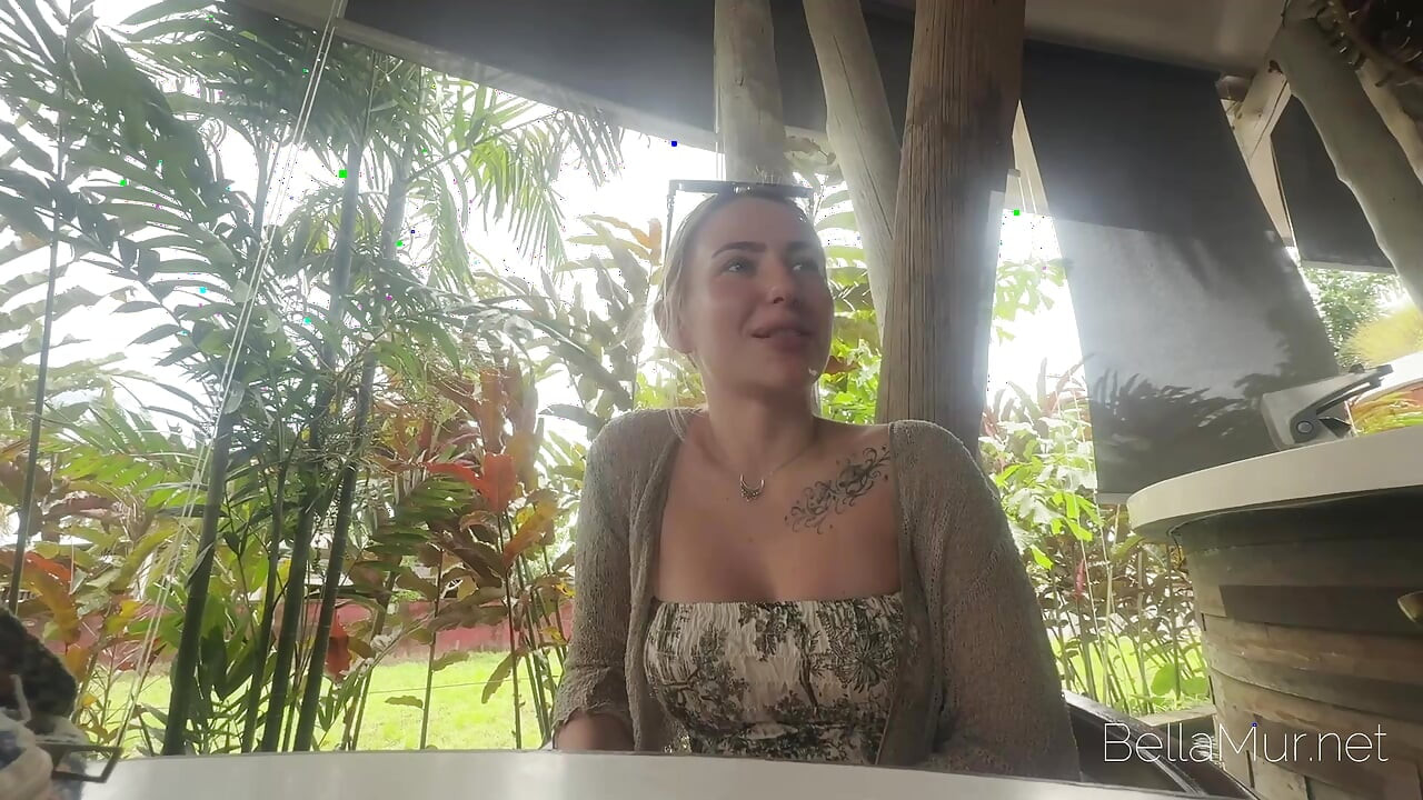 Ex Vlog - Matkustaminen viidakoissa Hot Swinger Couple Verlonisin kanssa