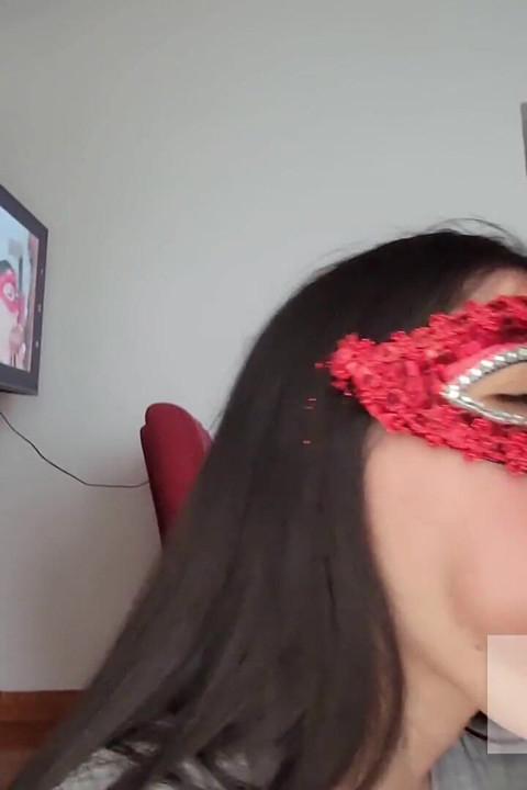 Anaal en pijpbeurt voor latina tiener