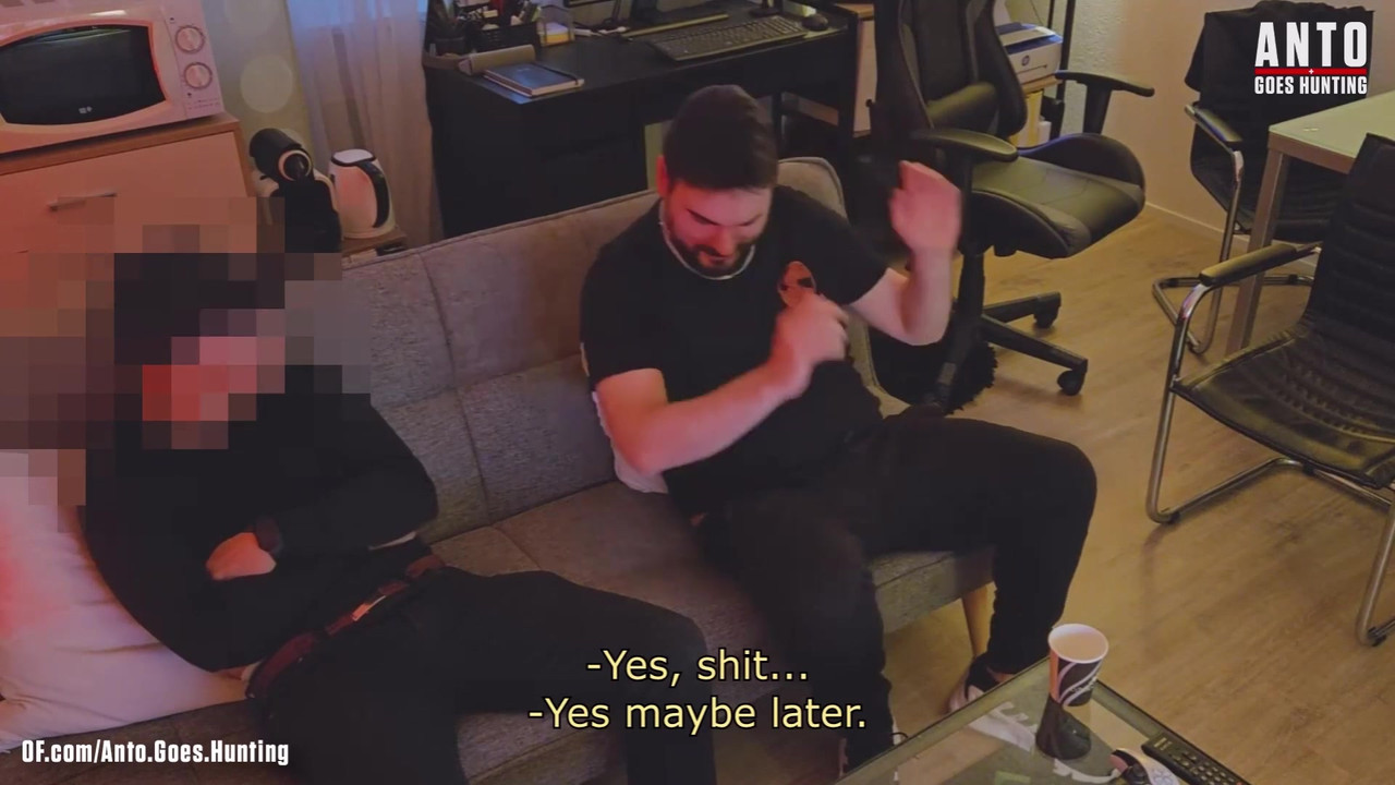 克里斯和史蒂文的首次3P当晚他们认识了对方