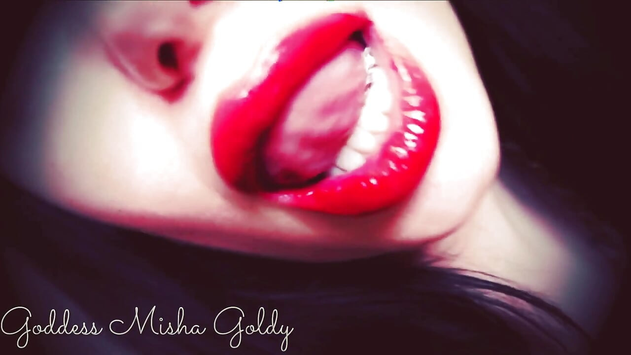Wächst deine Sucht nach meinen großen roten lippen! Ich weiß, dass du lust mit meinem heißen mund hast!