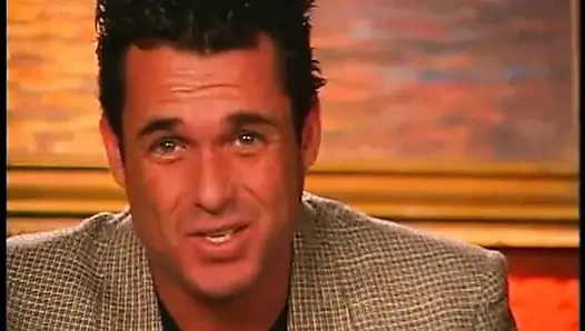 Yalınayak gizli film lisa marie'den film akışı