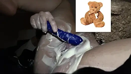 MEIN VERSAUTES ARABISCHES MÄDCHEN MASTUBIERT MIT VIBRATOR UND MEINEM SPERMA ÜBERALL AUF IHREM KURVIGEN KÖRPER - AMATEUR ARABISCHER SCHNEEHASE