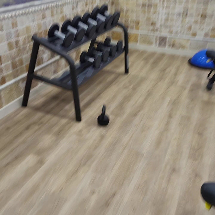 Ngocok kontol di gym