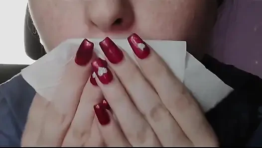 Fetish bibir dan lipstik