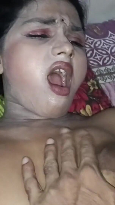 Real Desi Babe Passionate Missionary Sex | Clip 3
