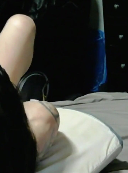 Zoey Portland Is Fucked Hard by Her Mechanic When He Comes to Fix Her Car She Has No Cash so He Takes Payment in Form of Her