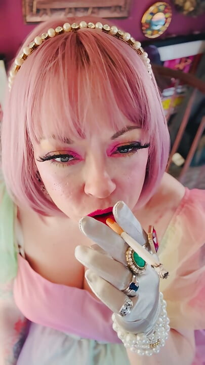 A Pretty Princess, Tina Snua , Chainsmokes 2 Cork Cigarettes - Dangling Snap Inhales Drifting Smoke