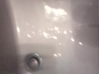 Me cumming alot