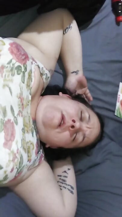 देखने का बिंदु अंतरजातीय चूत में वीर्य