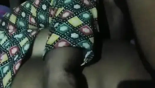 Я развлеклась с соседкой ночью