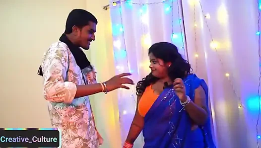 Bengalli ateşli dans eden kız..