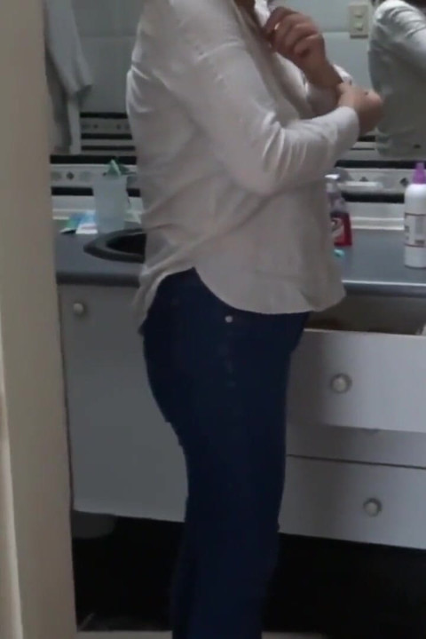 My sister-in-law loves showing off while she asks me to show her my cock and jerk off