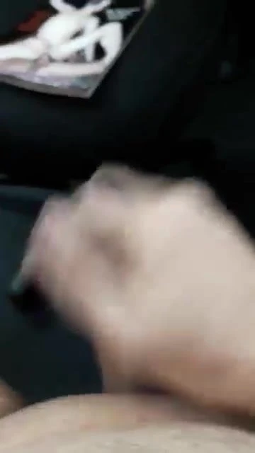 Wank to porn mag
