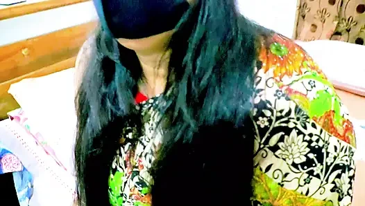 Schöner indischer stiefbruder und betrügender stiefschweder sex, echte desi-romantik 18+, bangla dirtytalk xxx video