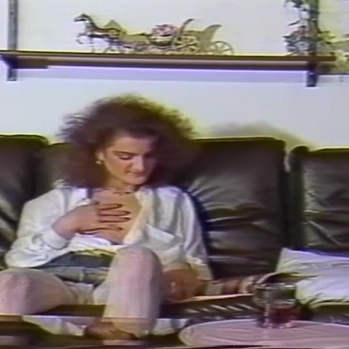 Vintage Mature Brunette Gets Fingered and Eaten to Orgasm on Couch