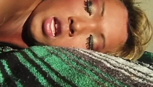 College Geständnisse: Heiße Pool-Begegnung