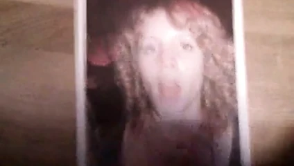 Frederike'ye saygı duruşu