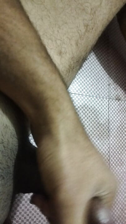 कमरे में प्रेमी के साथ भारतीय भाभी